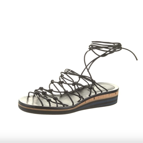 Chloé Leather Sandals in Black EU 39 Wrap Around Straps - Picture 3 of 5